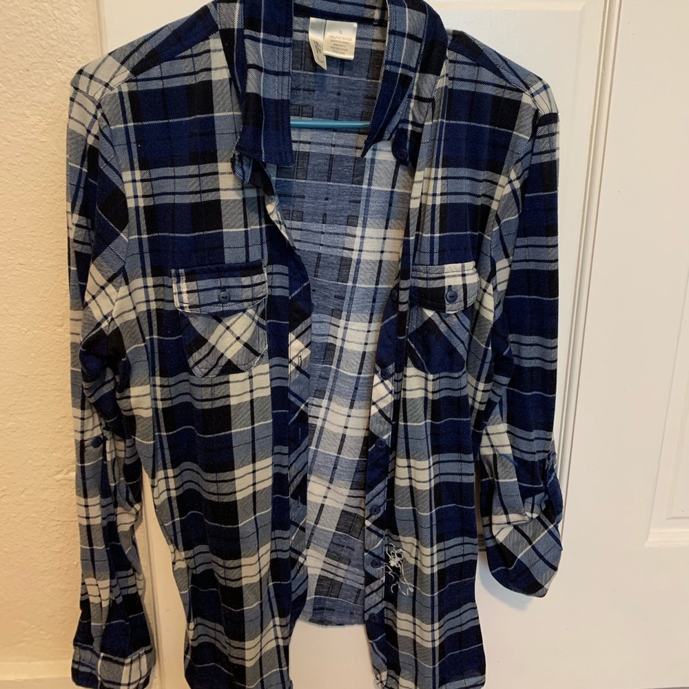Comfortable boyfriend flannel.